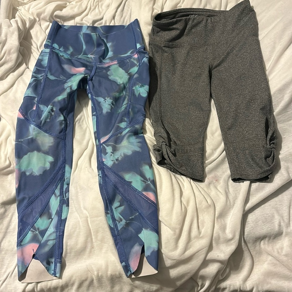 2 pairs of 4/5 girls activewear leggings